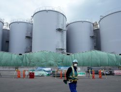 Jepang Katakan Pembayaran Pembersihan PLTN Fukushima oleh TEPCO Ditunda